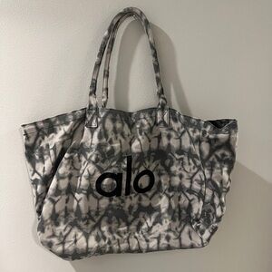 Alo Yoga Logo Tie Dye Gray and White Open Shopper Canvas Tote Bag
